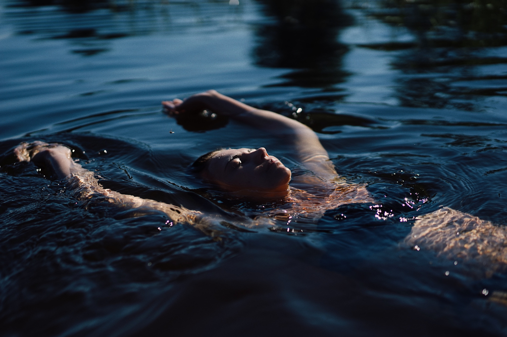 Swimming in silence